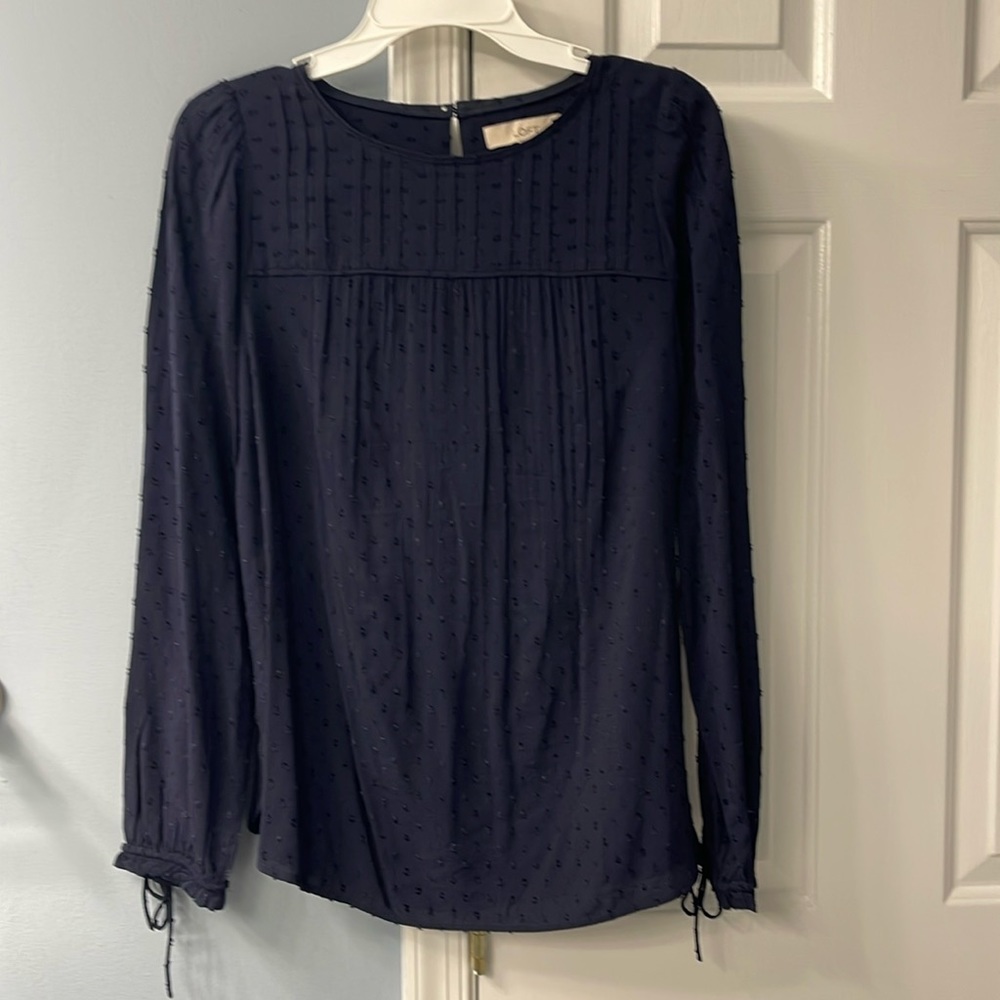 Women’s Loft Blue Top. Size XS